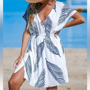 Cupshe White and Blue Leaf Print Dress